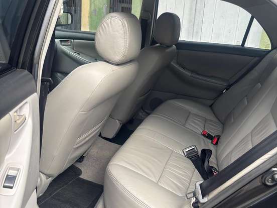 TOYOTA-COROLLA-1.6 XLI 16V GASOLINA 4P AUTOMÁTICO TOYOTA-COROLLA-2006