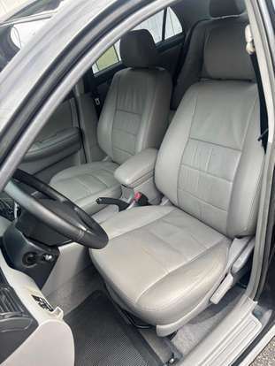 TOYOTA-COROLLA-2006