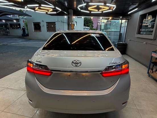 TOYOTA-COROLLA-1.8 GLI 16V FLEX 4P AUTOMÁTICO TOYOTA-COROLLA-2017