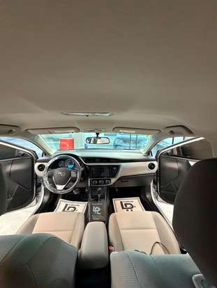 TOYOTA-COROLLA-2017
