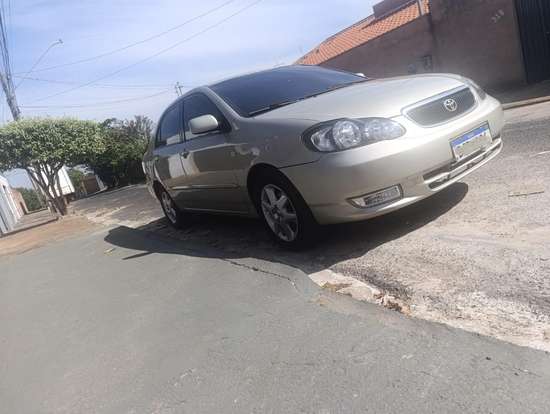 TOYOTA-COROLLA-2003