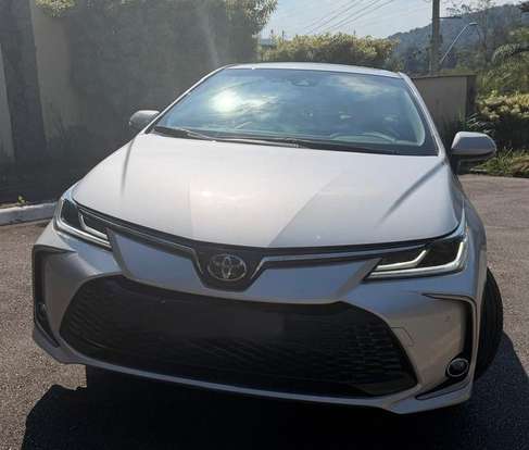 TOYOTA-COROLLA-2024