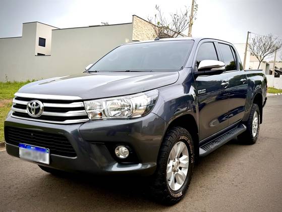 TOYOTA HILUX 2.8 SRV 4X4 CD 16V DIESEL 4P AUTOMÁTICO