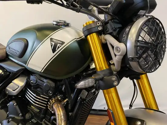 TRIUMPH-SCRAMBLER 400 X-2025