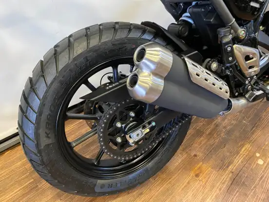 TRIUMPH-SCRAMBLER 400 X-2025