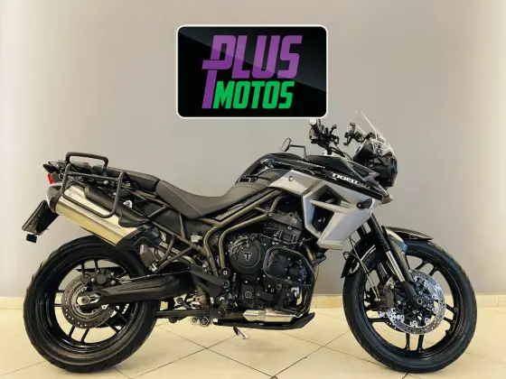 TRIUMPH TIGER 800 XR TRIUMPH TIGER 800 XR