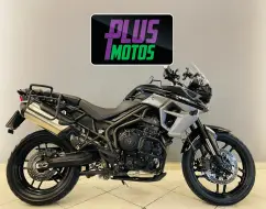 TRIUMPH TIGER 800 XR TRIUMPH TIGER 800 XR