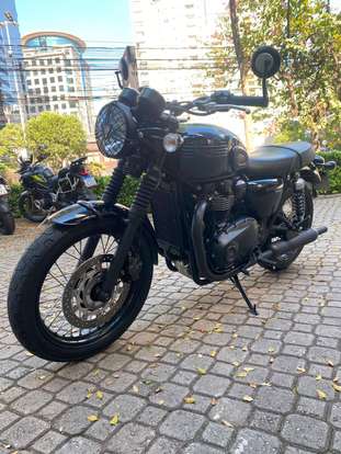 TRIUMPH-BONNEVILLE T100 BLACK 900-2020