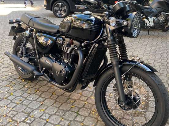 TRIUMPH-BONNEVILLE T100 BLACK 900 TRIUMPH-BONNEVILLE T100 BLACK 900-2020