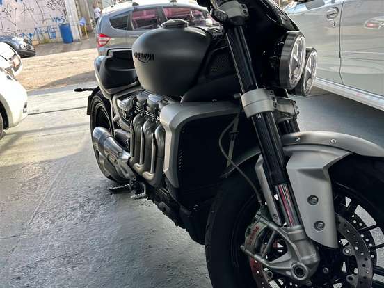 TRIUMPH-ROCKET III R TRIUMPH-ROCKET III R-2022