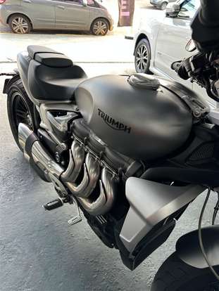 TRIUMPH-ROCKET III R TRIUMPH-ROCKET III R-2022
