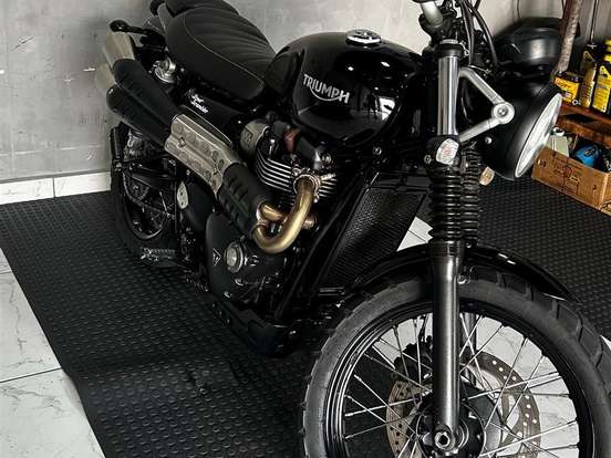 TRIUMPH-STREET SCRAMBLER TRIUMPH-STREET SCRAMBLER-2018