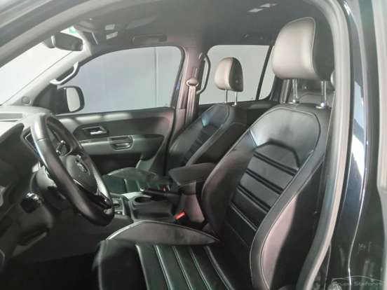 VOLKSWAGEN-AMAROK-2022