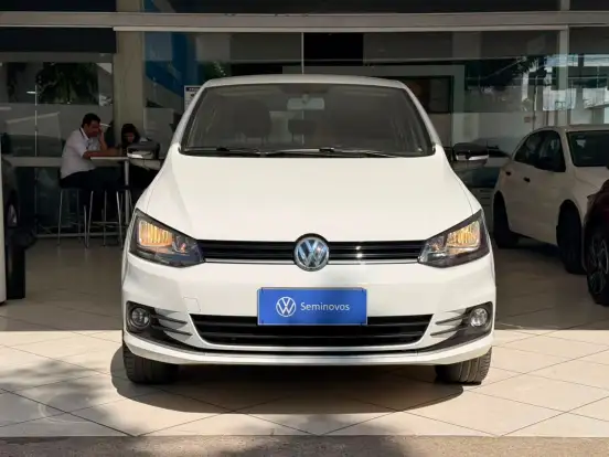 VOLKSWAGEN-FOX-1.6 MSI TOTAL FLEX CONNECT 4P MANUAL VOLKSWAGEN-FOX-2021
