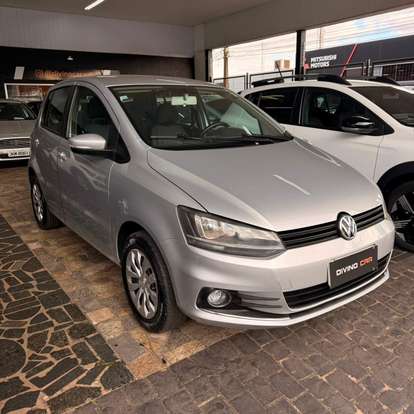 VOLKSWAGEN-FOX-2017