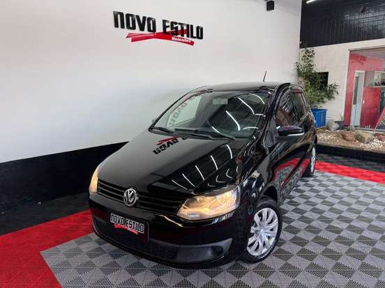 VOLKSWAGEN-FOX-2011