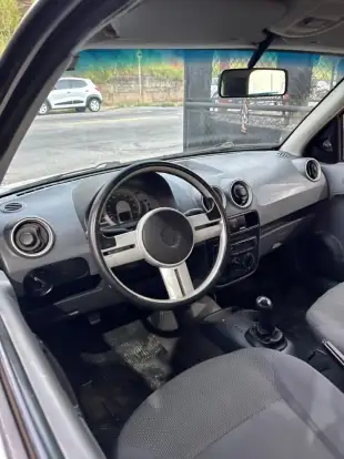 VOLKSWAGEN-GOL-2009