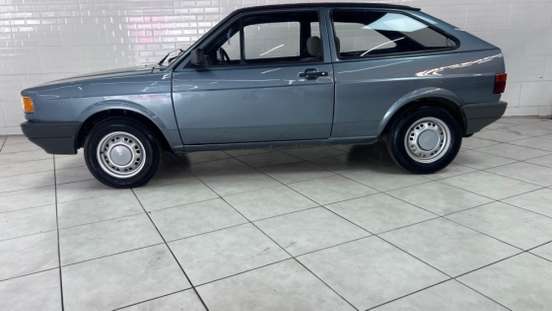 VOLKSWAGEN-GOL-1993