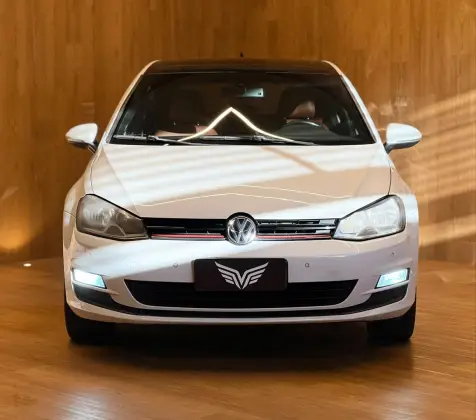 VOLKSWAGEN GOLF 1.4 TSI COMFORTLINE 16V GASOLINA 4P AUTOMÁTICO VOLKSWAGEN GOLF 1.4 TSI COMFORTLINE 16V GASOLINA 4P AUTOMÁTICO