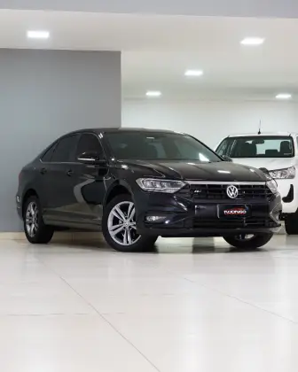 VOLKSWAGEN JETTA 1.4 250 TSI TOTAL FLEX R-LINE TIPTRONIC VOLKSWAGEN JETTA 1.4 250 TSI TOTAL FLEX R-LINE TIPTRONIC