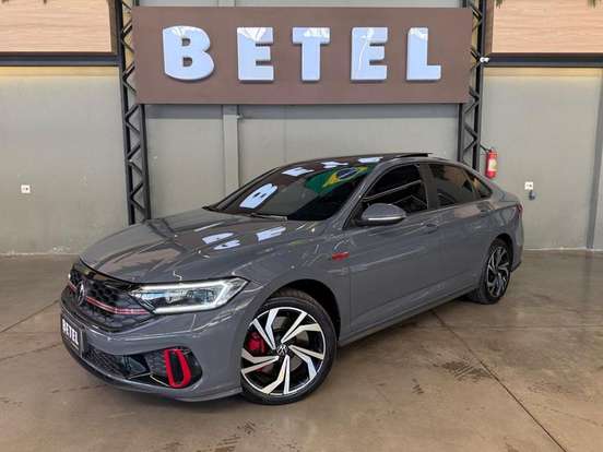 VOLKSWAGEN-JETTA-2024