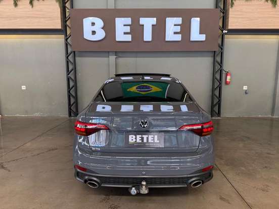 VOLKSWAGEN-JETTA-2024