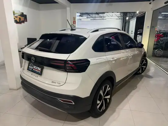 VOLKSWAGEN-NIVUS-1.0 200 TSI TOTAL FLEX HIGHLINE AUTOMÁTICO VOLKSWAGEN-NIVUS-2022
