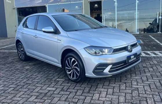 VOLKSWAGEN POLO 1.0 170 TSI HIGHLINE AUTOMÁTICO VOLKSWAGEN POLO 1.0 170 TSI HIGHLINE AUTOMÁTICO