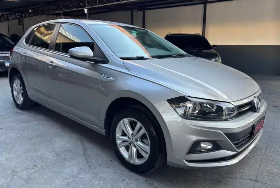 VOLKSWAGEN POLO 1.0 200 TSI COMFORTLINE AUTOMÁTICO