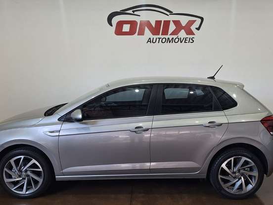 VOLKSWAGEN-POLO-1.0 200 TSI HIGHLINE AUTOMÁTICO VOLKSWAGEN-POLO-2020