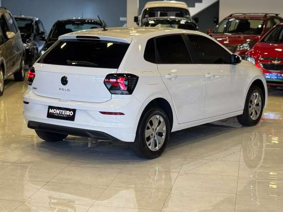 VOLKSWAGEN-POLO-1.0 MPI MANUAL VOLKSWAGEN-POLO-2023