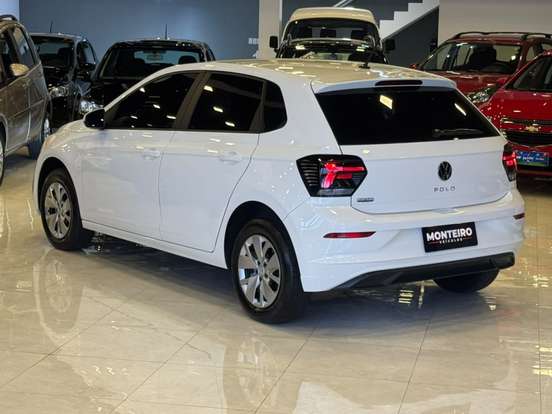 VOLKSWAGEN-POLO-1.0 MPI MANUAL VOLKSWAGEN-POLO-2023