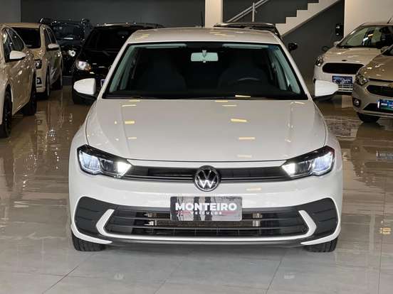 VOLKSWAGEN-POLO-2023