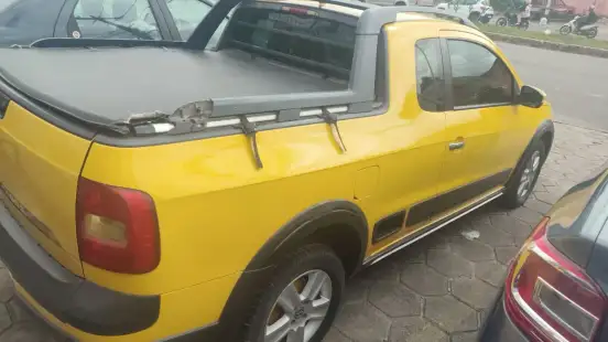 VOLKSWAGEN-SAVEIRO-2012