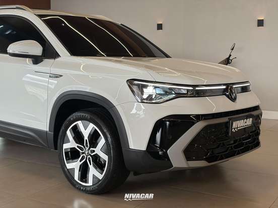 VOLKSWAGEN-TAOS-1.4 250 TSI TOTAL FLEX HIGHLINE AUTOMÁTICO VOLKSWAGEN-TAOS-2025