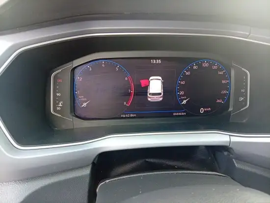 VOLKSWAGEN-T-CROSS-2020