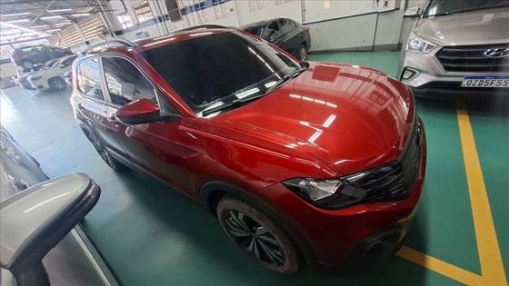 VOLKSWAGEN T-CROSS 1.0 200 TSI TOTAL FLEX AUTOMÁTICO