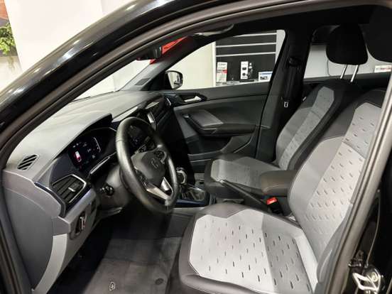VOLKSWAGEN-T-CROSS-1.0 200 TSI TOTAL FLEX COMFORTLINE AUTOMÁTICO VOLKSWAGEN-T-CROSS-2021
