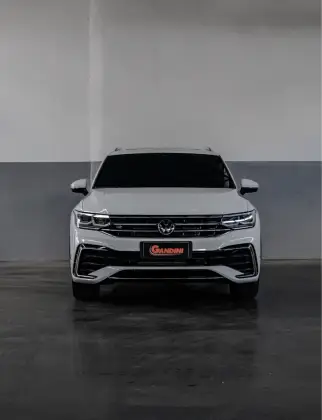 VOLKSWAGEN TIGUAN 2.0 300 TSI GASOLINA ALLSPACE R-LINE AUTOMÁTICO