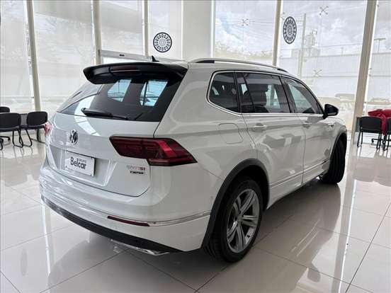 VOLKSWAGEN-TIGUAN-2019