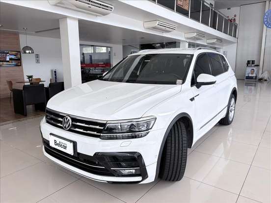 VOLKSWAGEN-TIGUAN-2019