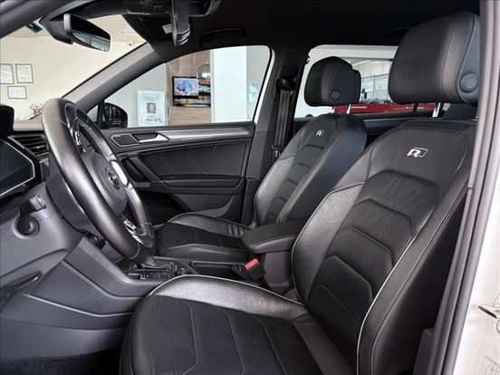 VOLKSWAGEN-TIGUAN-2019