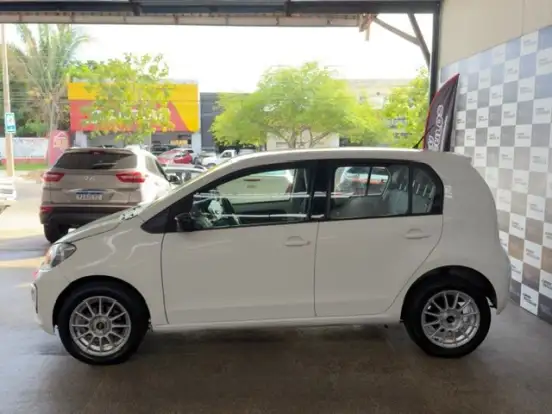 VOLKSWAGEN-UP-1.0 TSI MOVE UP 12V FLEX 4P MANUAL VOLKSWAGEN-UP-2015