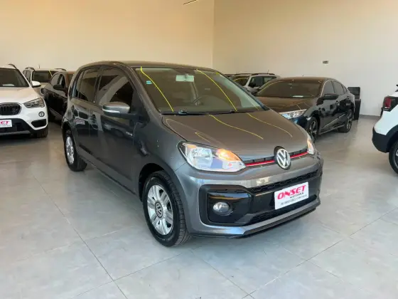 VOLKSWAGEN UP 1.0 TSI MOVE UP 12V FLEX 4P MANUAL VOLKSWAGEN UP 1.0 TSI MOVE UP 12V FLEX 4P MANUAL