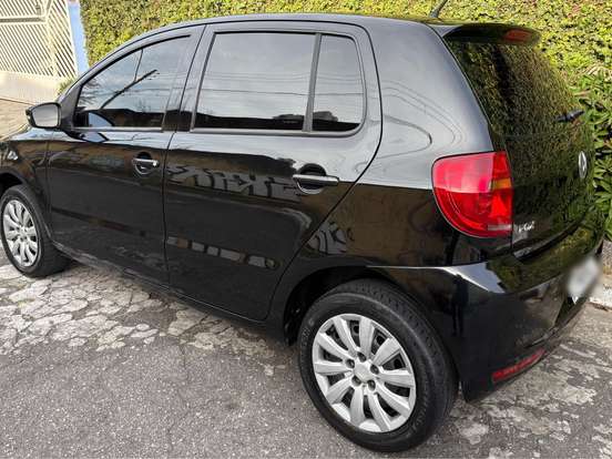 VOLKSWAGEN-FOX-1.0 MI BLACKFOX 8V FLEX 4P MANUAL VOLKSWAGEN-FOX-2012