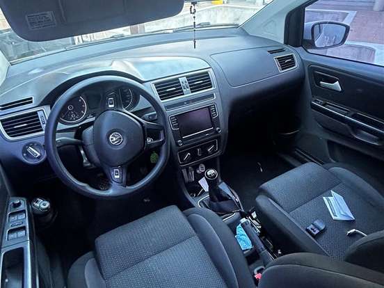 VOLKSWAGEN-FOX-1.6 MSI TOTAL FLEX CONNECT 4P MANUAL VOLKSWAGEN-FOX-2020