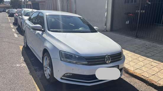 VOLKSWAGEN-JETTA-2014