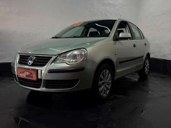 VOLKSWAGEN-POLO SEDAN-1.6 MI 8V FLEX 4P MANUAL VOLKSWAGEN-POLO SEDAN-2009