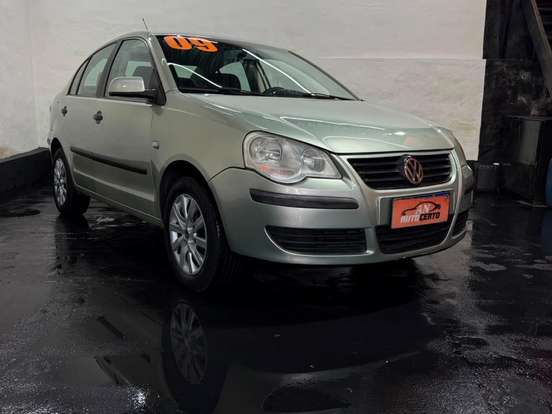 VOLKSWAGEN-POLO SEDAN-1.6 MI 8V FLEX 4P MANUAL VOLKSWAGEN-POLO SEDAN-2009