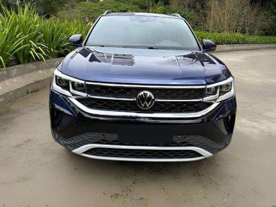 VOLKSWAGEN-TAOS-2023